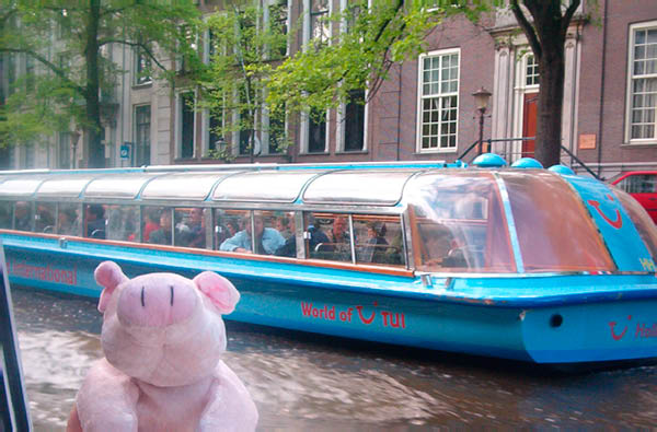 Pickles in Amsterdam - Canals III
