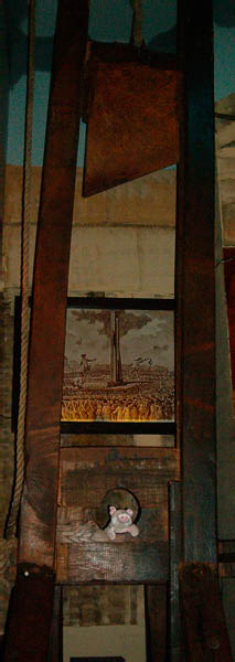 Pickles in Amsterdam - Torture Museum III